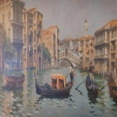 Apartman Elegant Executive Flat ,15 Min From Venice, Free Parking